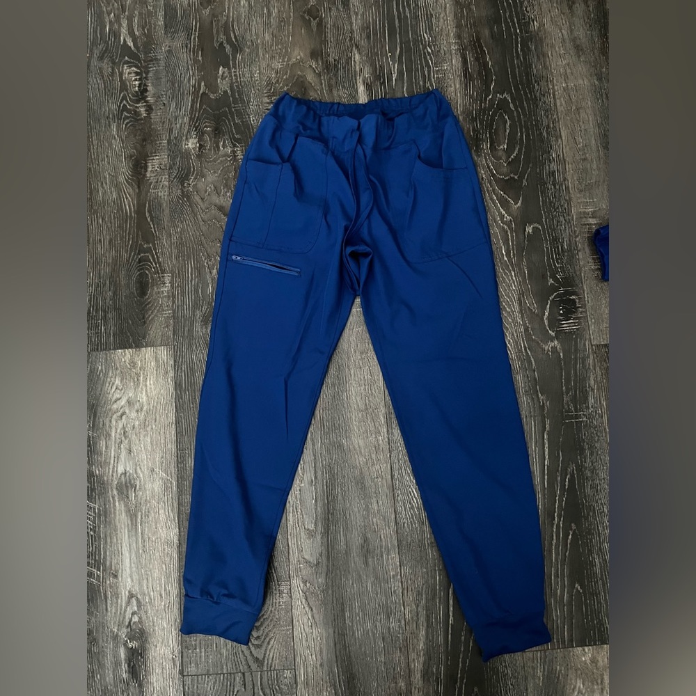 Blue scrubs!!